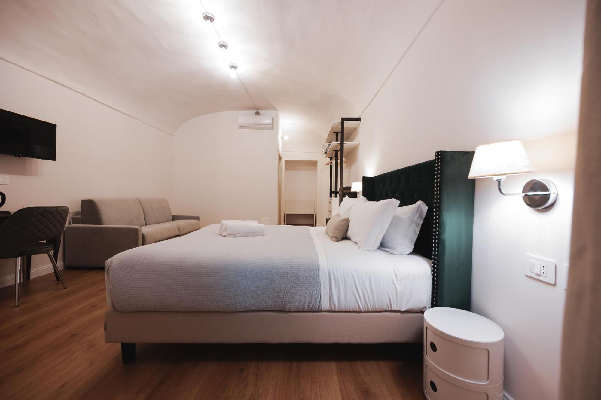 Carlo Felice Boutique 3* Torino